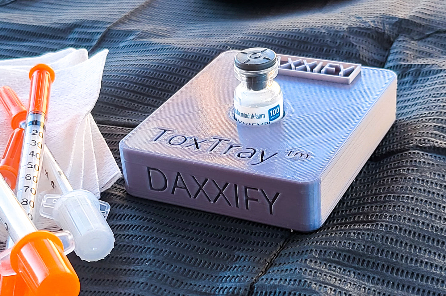 NEW Single DAXXIFY tray for Medical Professional - Spill-Reducing ToxTray Tower